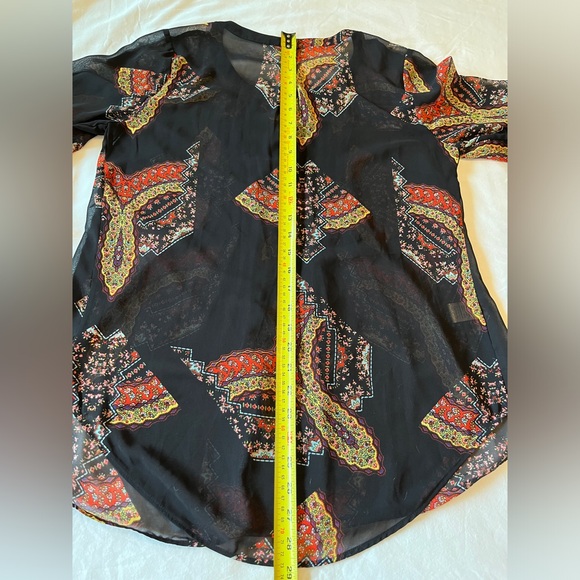 Daniel Rainn Split Neck Long Sleeve Sheer Tunic Blouse Black Scarf Print Size M - Picture 8 of 9